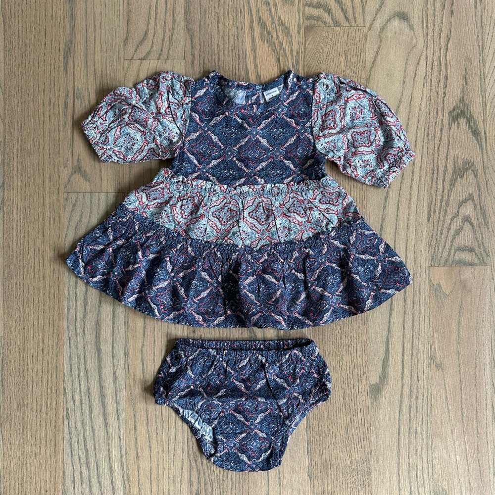 Nordstrom baby outfit, size 3 months